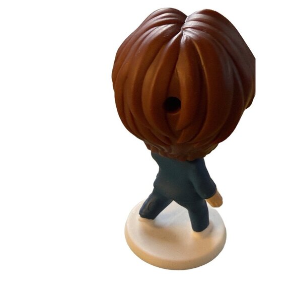 McDonald's TINY TAN (BTS) - 'V' fast food toy - Picture 2 of 3